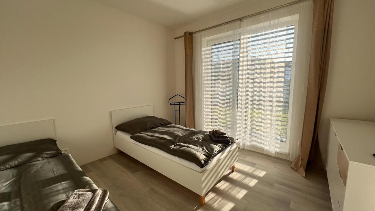 Klimatizovany Apartmanovy Dom S Virivkou, 9B Villa Janosikova Eksteriør bilde