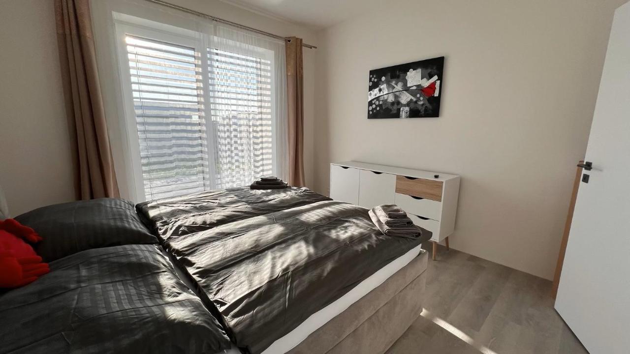 Klimatizovany Apartmanovy Dom S Virivkou, 9B Villa Janosikova Eksteriør bilde